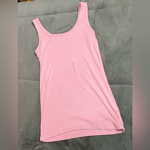 Pink tank top